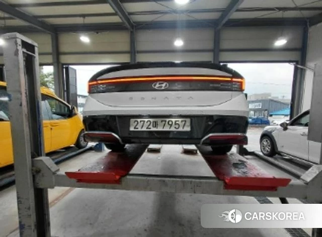 Hyundai Sonata D Edge Hybrid (DN8) 2023 Белый из Кореи, фото 2