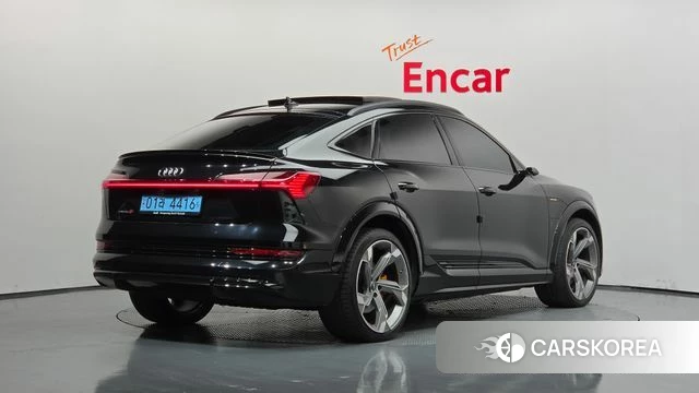Audi e-Tron id 4921624 из Кореи 12