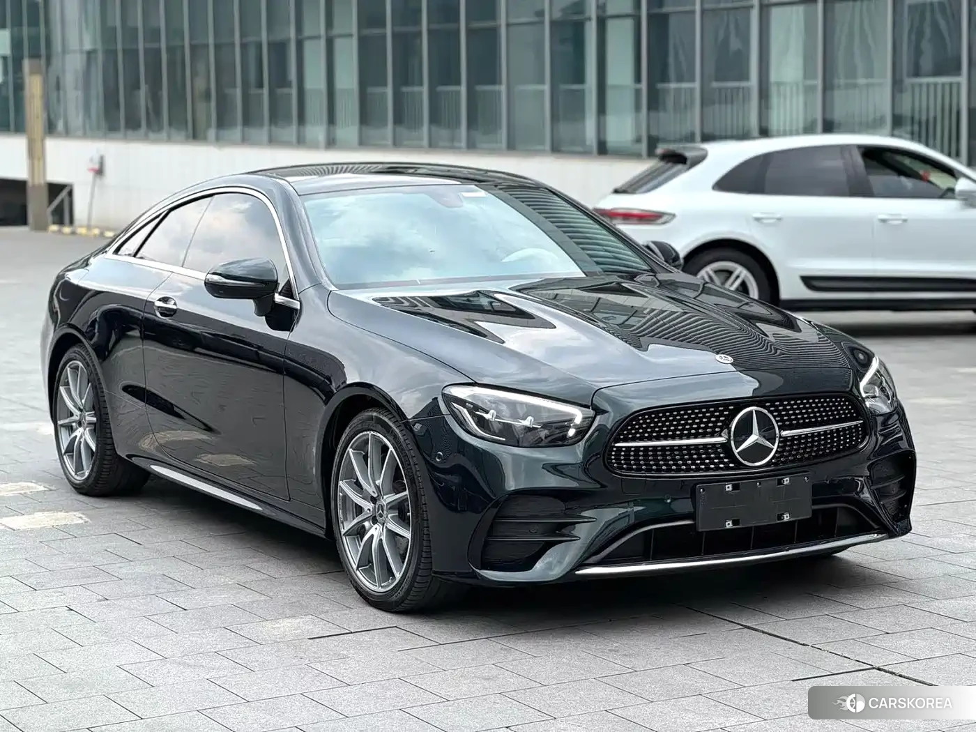 Mercedes-Benz E-Class 2023 Зеленый из Китая, фото 2