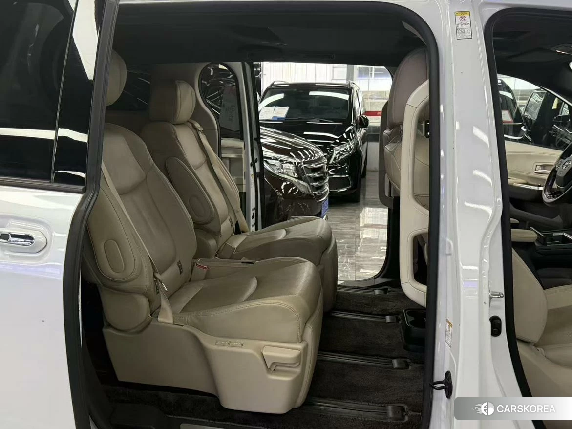 Toyota Sienna 2021 Белый из Китая, фото 4