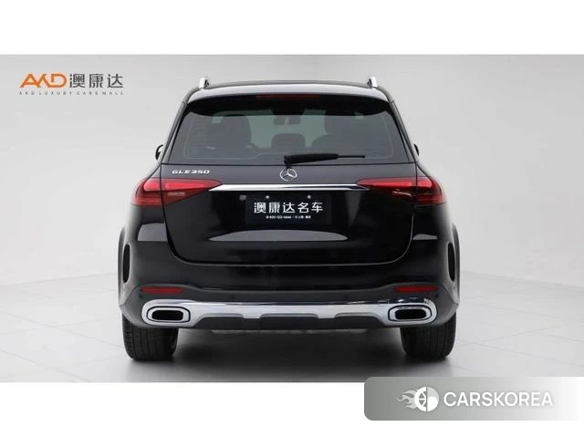 Mercedes-Benz GLE 2024 Черный из Китая, фото 2