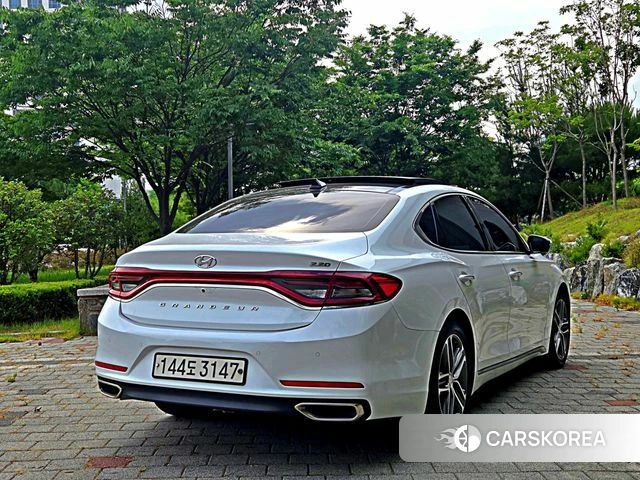 Hyundai Grandeur IG id 4672803 из Кореи 12