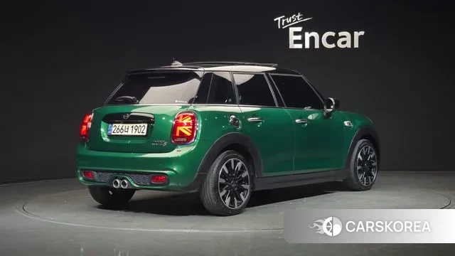 Mini Cooper S id 3703049 из Кореи 12