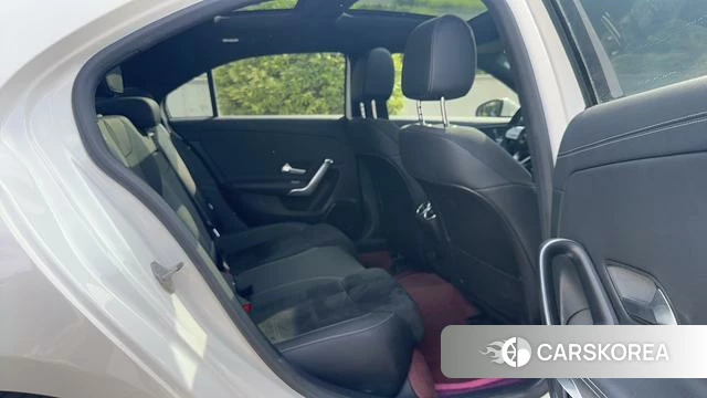 Mercedes-Benz A-Class 2021 Белый из Китая, фото 4