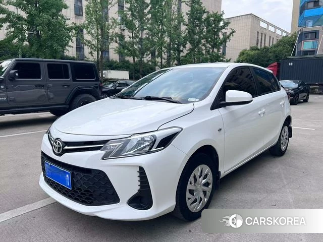 Toyota Vios 2022 Белый из Китая, фото 2