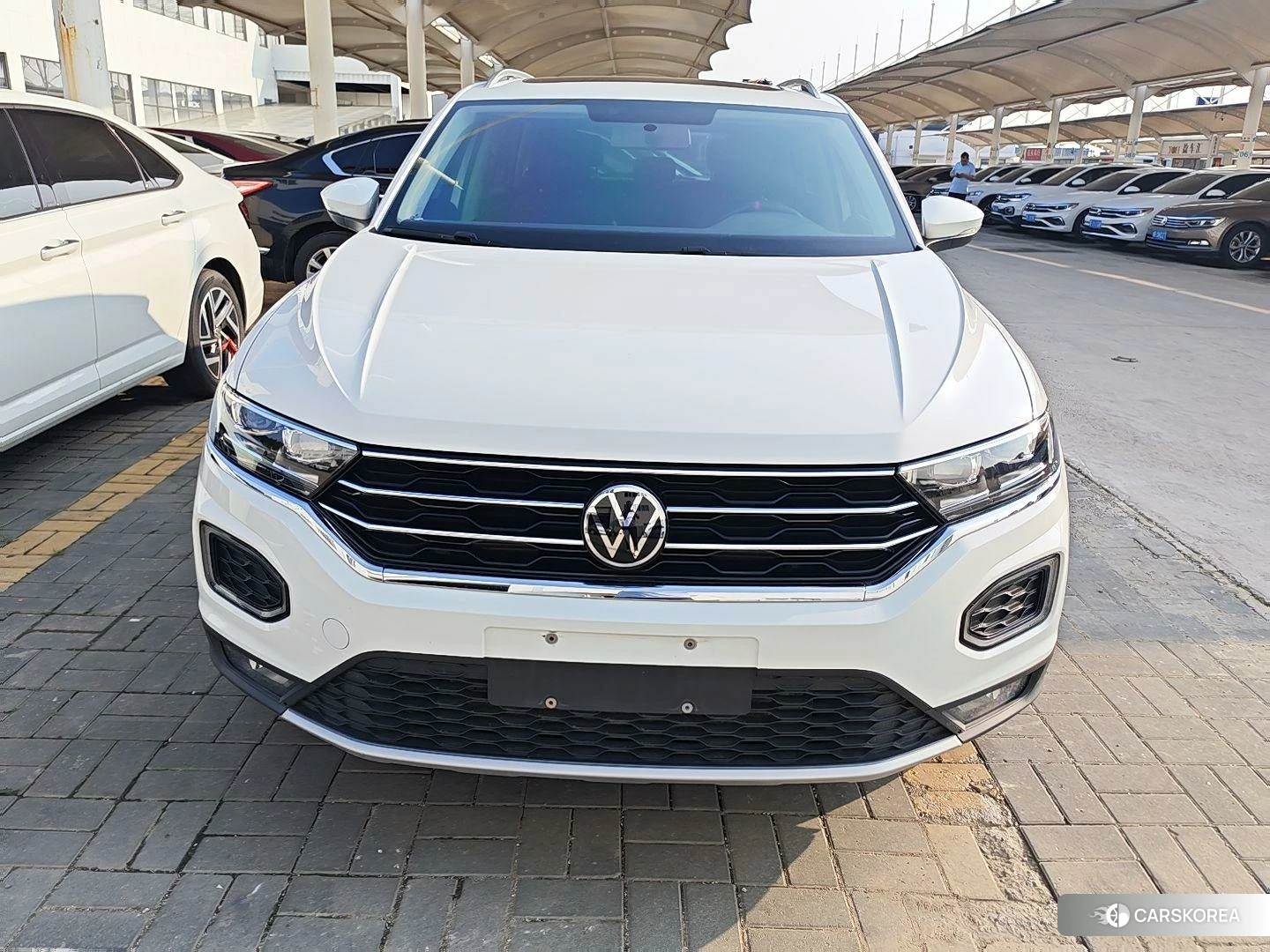 Volkswagen T-Roc 2021 Белый из Китая, фото 2