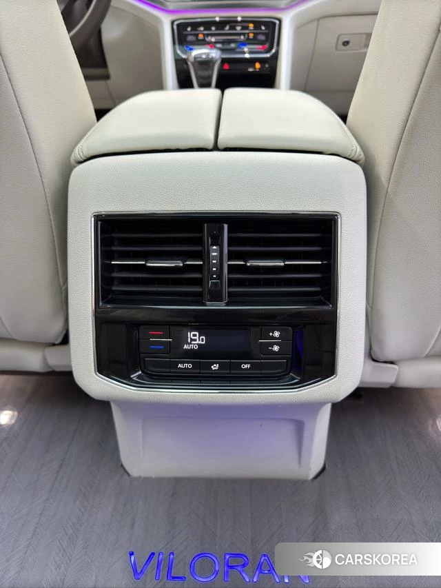 Volkswagen Viloran 2021 Красный из Китая, фото 6