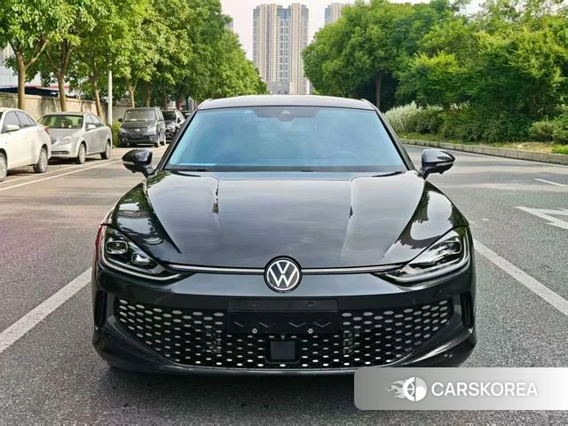 Volkswagen Lamando 2022 Темно-серый из Китая, фото 2