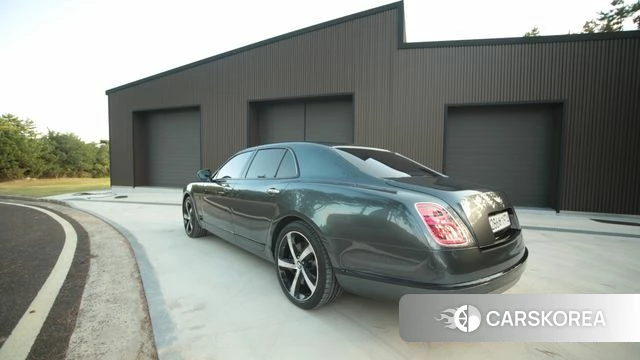 Bentley Mulshan id 4947265 из Кореи 12