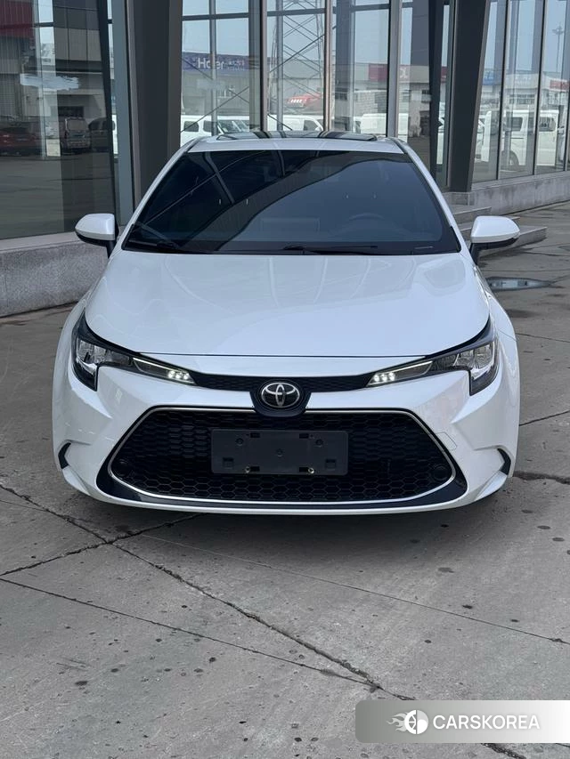 Toyota Levin 2021 Белый из Китая, фото 3