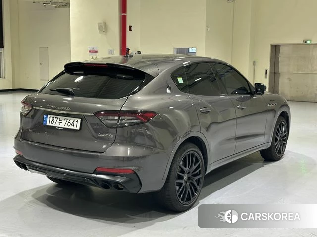 Maserati Levante id 4773814 из Кореи 8