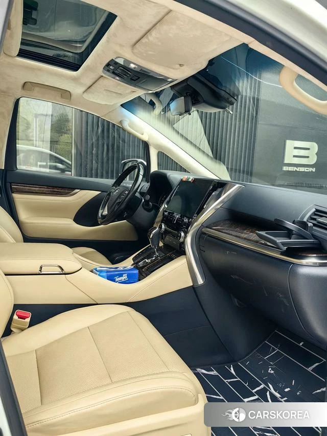 Toyota Alphard 2020 Белый из Китая, фото 2