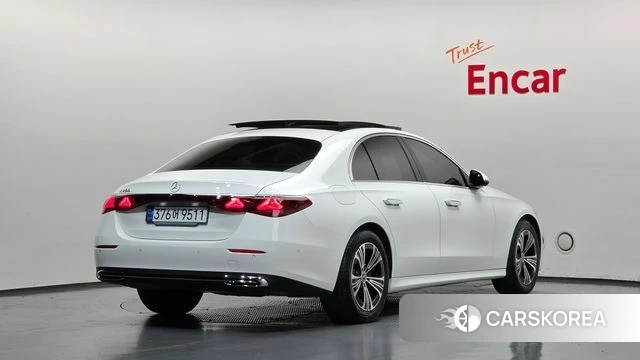 Mercedes-Benz E-Class W214 id 5045873 из Кореи 12