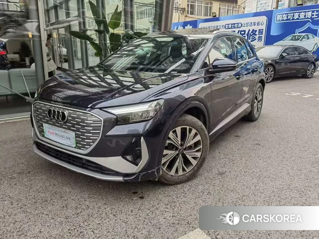 Audi Q4 2025 Темно-серый из Китая, фото 2