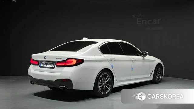 BMW 5 Series (G30) id 5012284 из Кореи 12