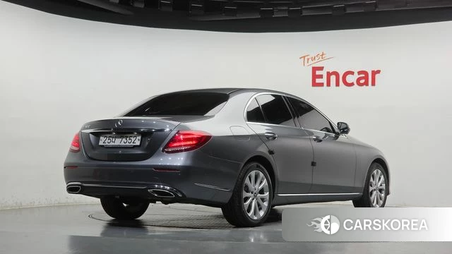 Mercedes-Benz E-Class W213 id 5035986 из Кореи 12