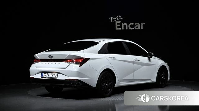 Hyundai Avante Hybrid (CN7) id 5016872 из Кореи 12