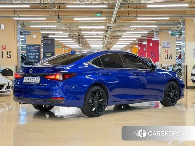 Lexus ES300h 7th generation id 4991132 из Кореи 12