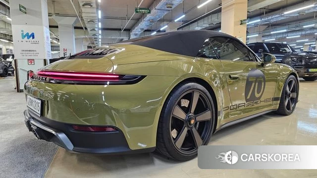 Porsche 911(992) id 4995329 из Кореи 12