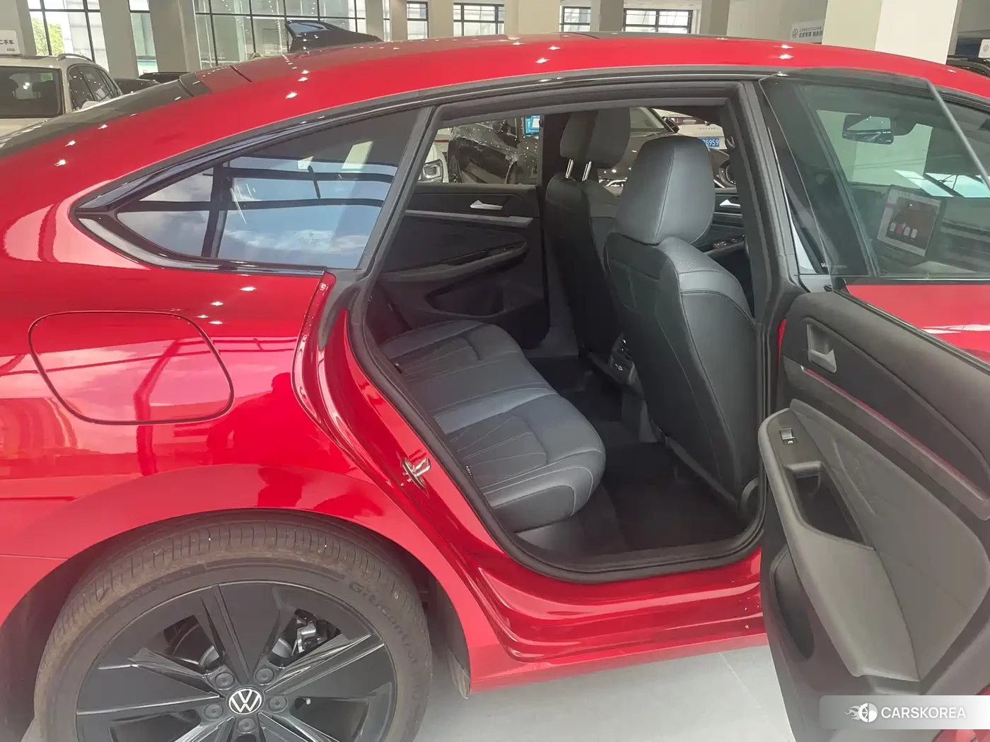 Volkswagen Lamando 2025 Red/purple из Китая, фото 4
