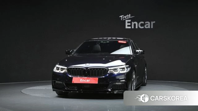 BMW 5 Series (G30) id 5041729 из Кореи 12