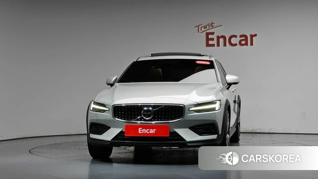 Volvo V60 Cross-Country 2nd Generation id 5028573 из Кореи 12