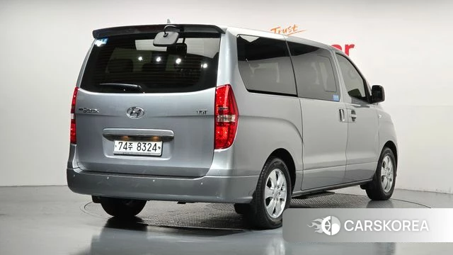 Hyundai The New Grand Starex id 4967123 из Кореи 12