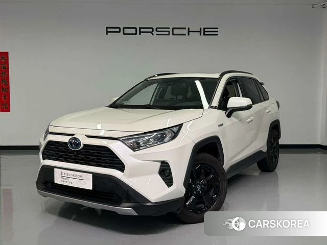Toyota RAV4 2021 Белый из Китая, фото 4