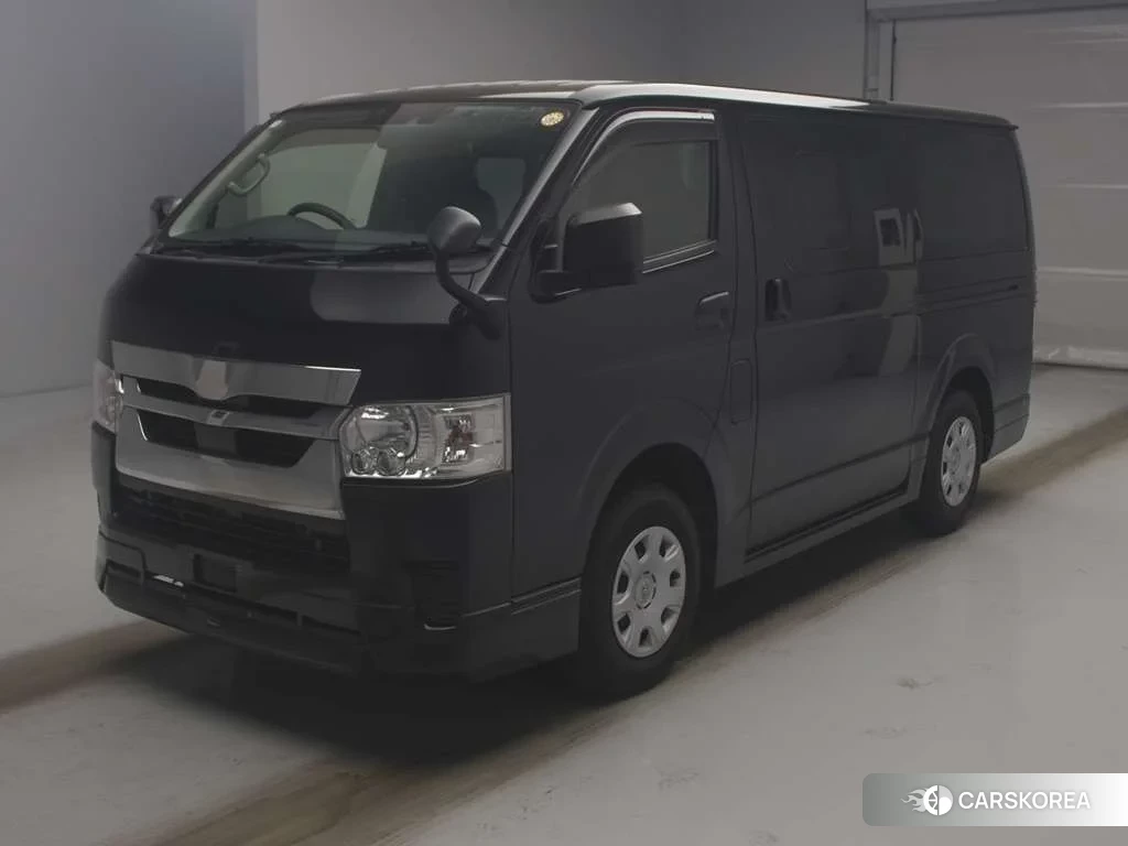 Toyota HiAce Van 2021 из Японии, фото 2