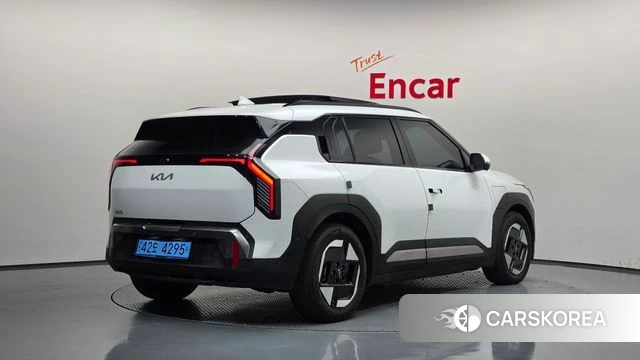 Kia EV3 id 4893047 из Кореи 12