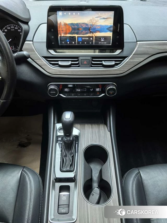 Nissan Altima 2021 Черный из Китая, фото 2