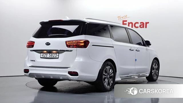 Kia The New Carnival id 5029406 из Кореи 12