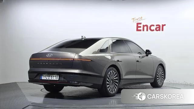 Hyundai Grandeur (GN7) id 5027260 из Кореи 12