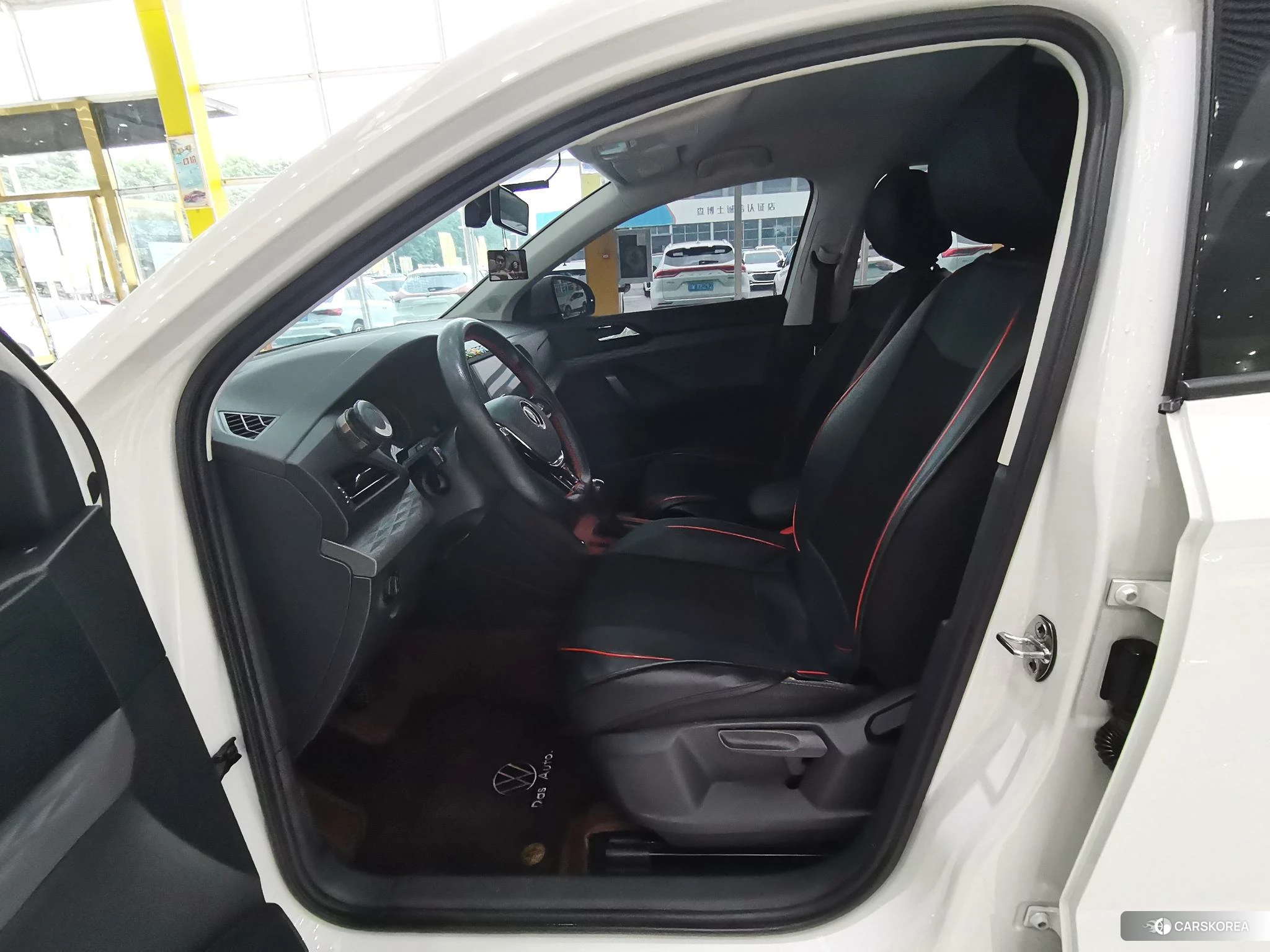 Volkswagen Tharu 2020 Белый из Китая, фото 5