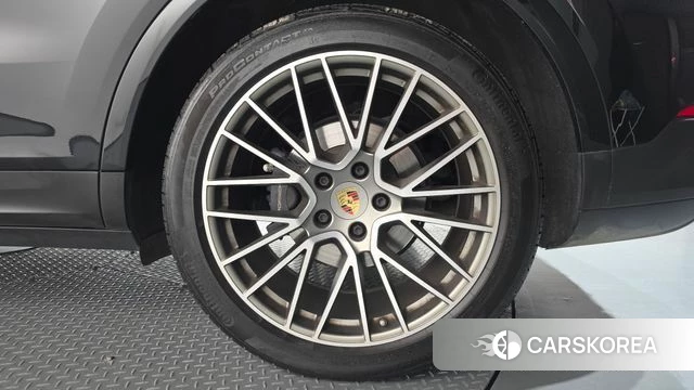 Porsche Cayenne (PO536) id 4991320 из Кореи 13
