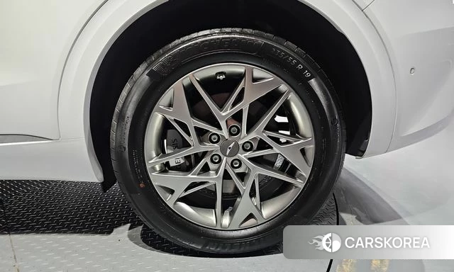 Genesis GV70 id 4942071 из Кореи 13