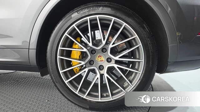 Porsche Cayenne (PO536) id 4698266 из Кореи 13