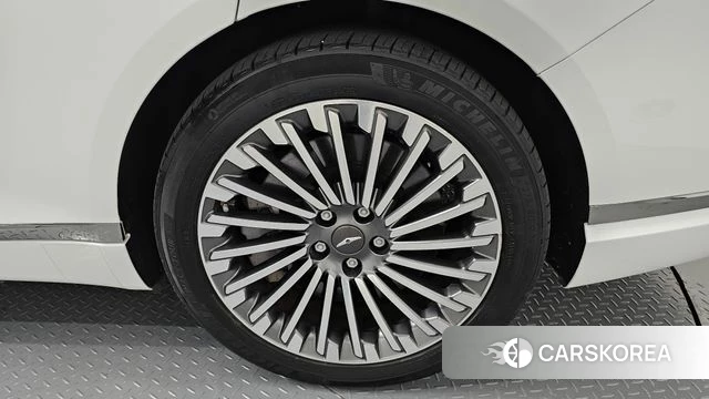 Genesis Electrified G80 (RG3) id 5003127 из Кореи 13