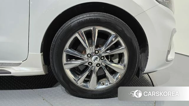 Kia The New Carnival id 4993648 из Кореи 13