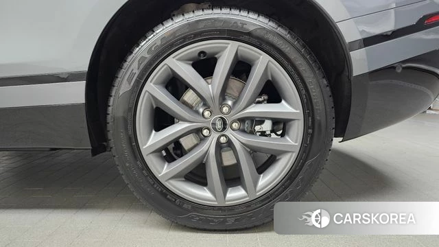 Land Rover Range Rover Velar id 4927988 из Кореи 13