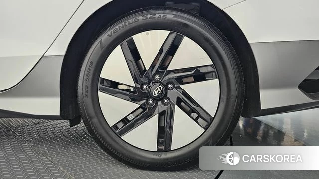 Hyundai Ionic 6 id 5039217 из Кореи 13
