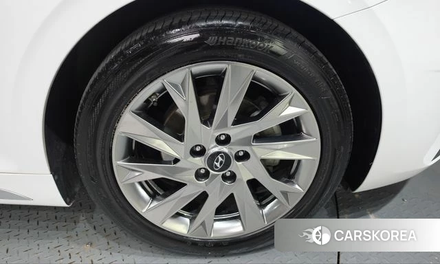 Hyundai The New Grandeur IG Hybrid id 4998283 из Кореи 13