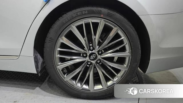 Hyundai Grandeur IG id 4988041 из Кореи 13