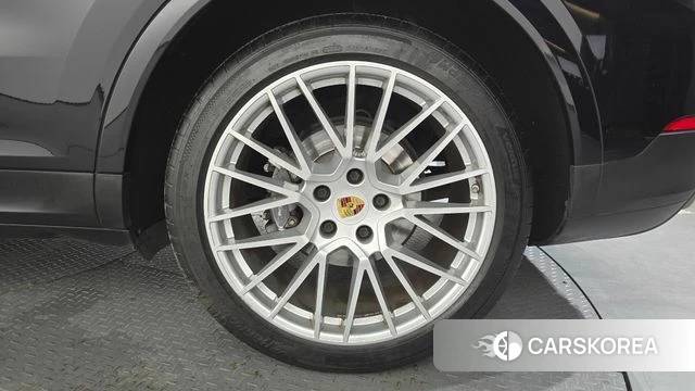 Porsche Cayenne (PO536) id 4759295 из Кореи 13