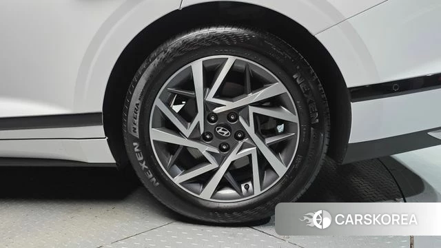 Hyundai Grandeur (GN7) id 5045927 из Кореи 13