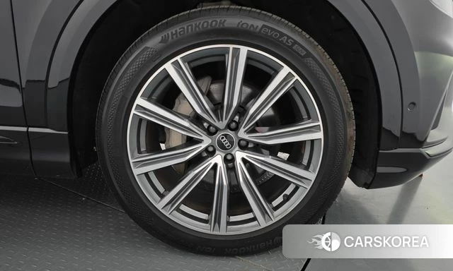 Audi Q8 (4M) id 4977063 из Кореи 13