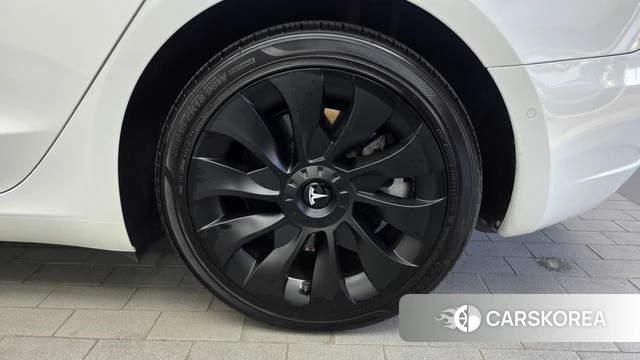 Tesla Model 3 id 4986859 из Кореи 13