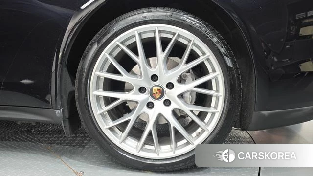 Porsche Panamera (971) id 4936768 из Кореи 13