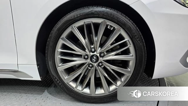 Hyundai Grandeur IG id 5004268 из Кореи 13