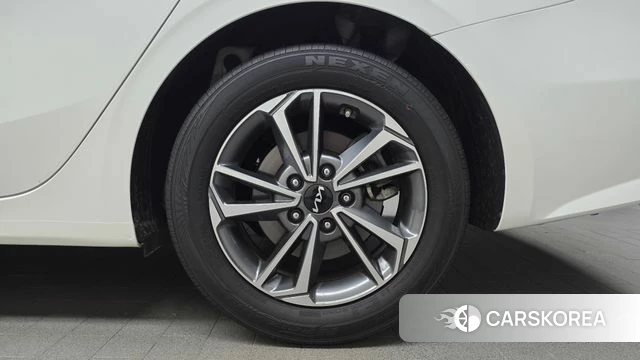 Kia The New K3 2nd generation id 4997146 из Кореи 13